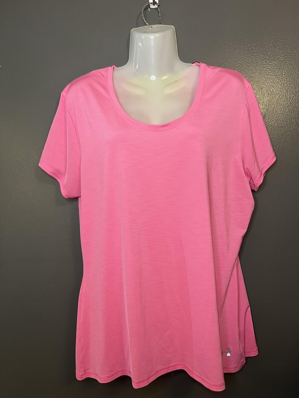 Under Armour Shirt Womens XL Pink HeatGear Semi Fitted Athletic Running
